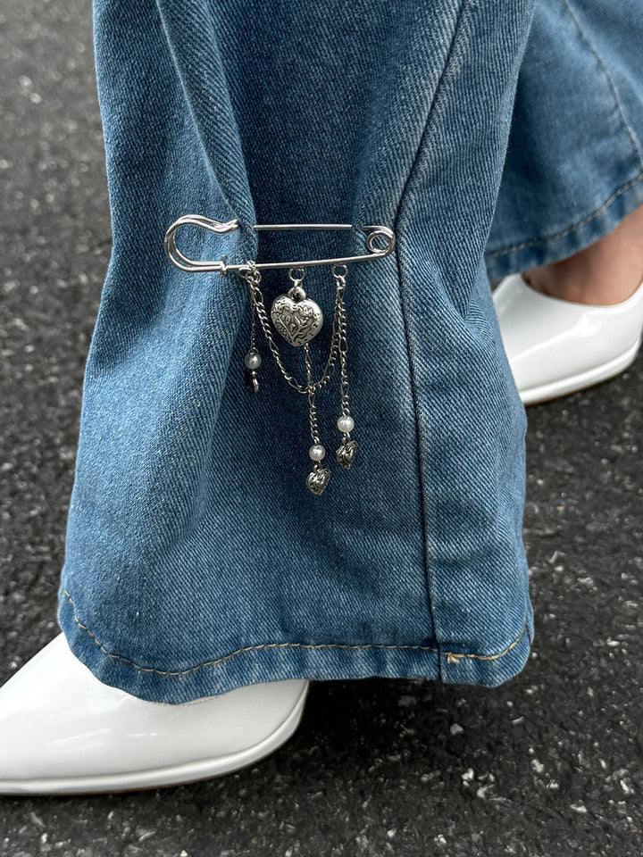 Broche en forme de cœur