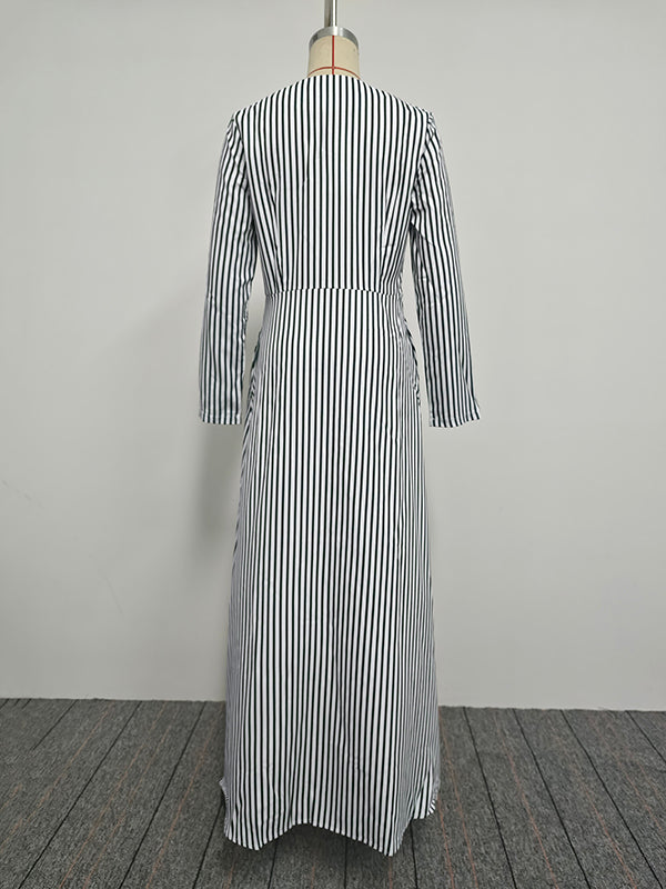 Robe chemise ample asymétrique rayée coupe trapèze, à empiècements, à col en V