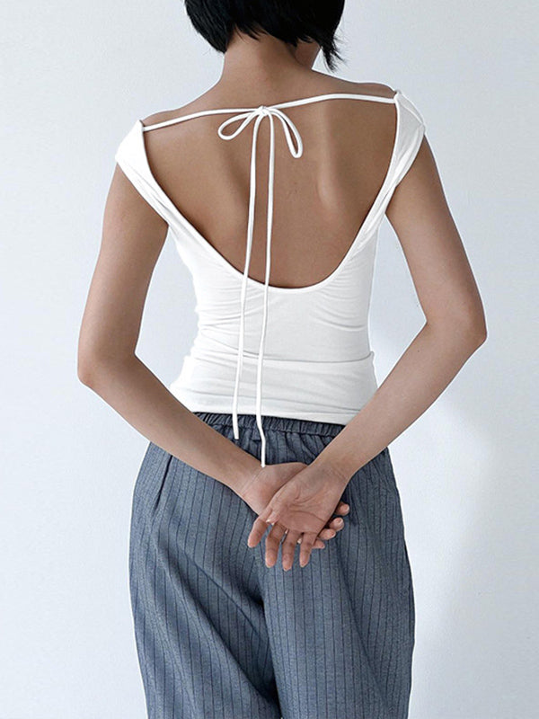 T-shirt noué coupe près du corps, sans manches, dos nu, à empiècements, à épaules dénudées, couleur unie