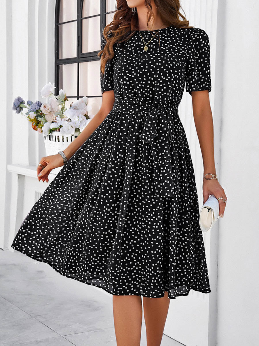 Robe mi-longue coupe trapèze, à taille élastique, à pois, à empiècements, à taille nouée, à col rond, couleur contrastée
