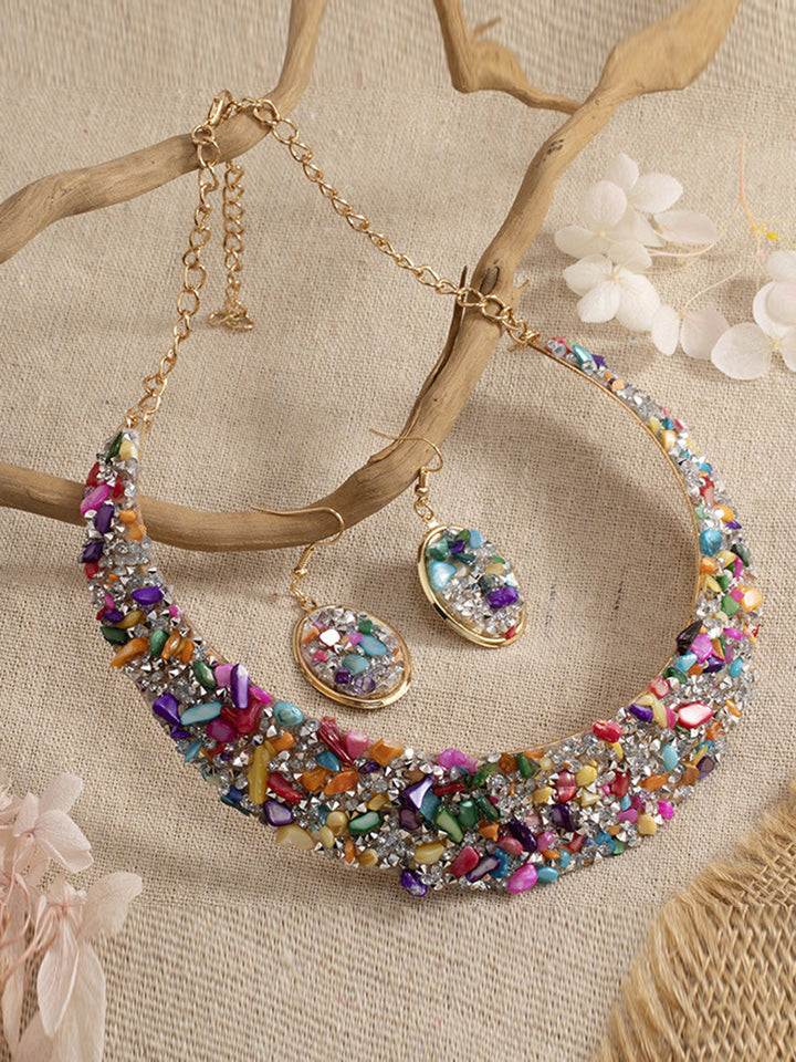 Parure collier et boucles d'oreilles géométrique brillante à coupe irrégulière, à strass