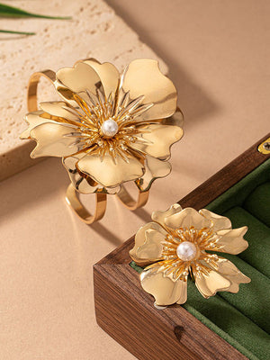 Bracelet Plissé Forme Fleur + Bagues Accessoires Deux Pièces