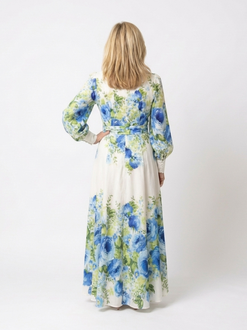 Harper | Robe maxi à manches longues avec boutons floraux sur le devant