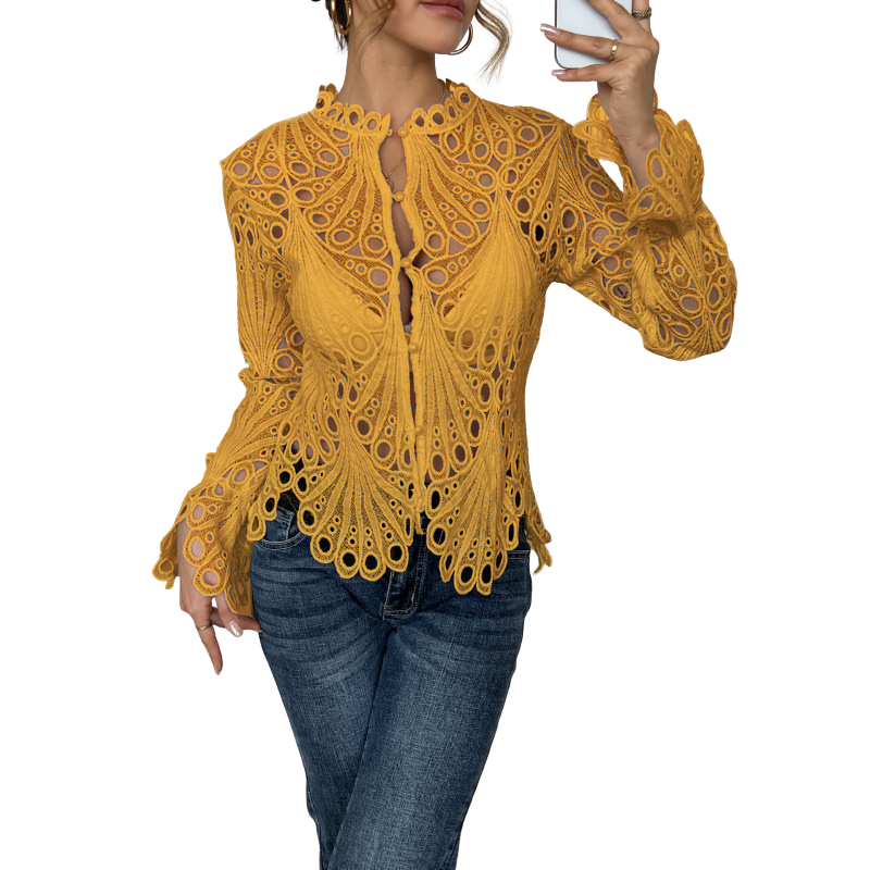 Aurelia | Blouse en Dentelle pour Femmes à Manches Longues, Motif Décolleté Élégant