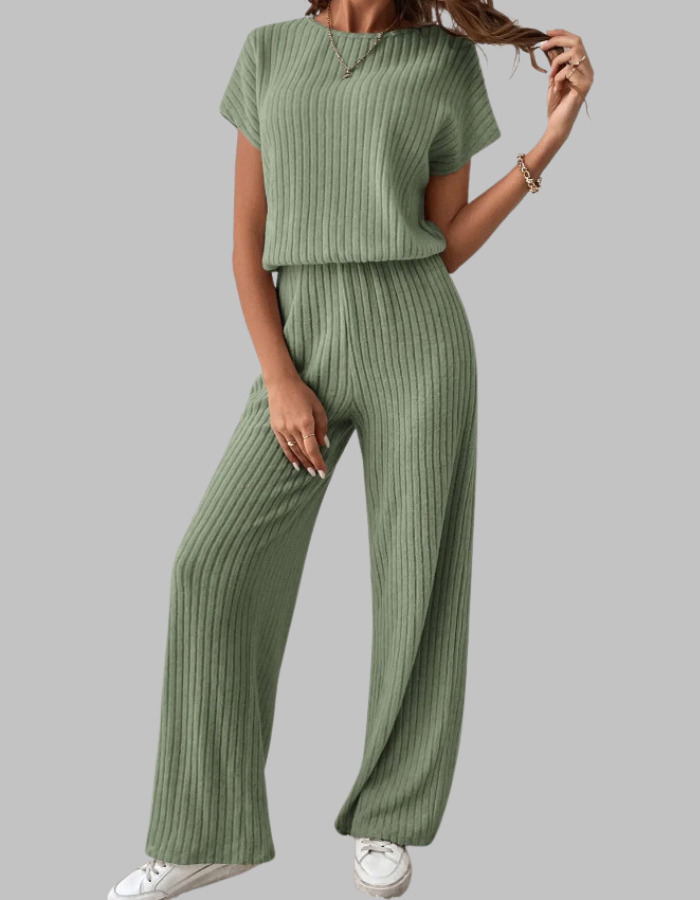 Paula | Ensemble en maille côtelée pour femmes, top à manches courtes et pantalon large décontracté