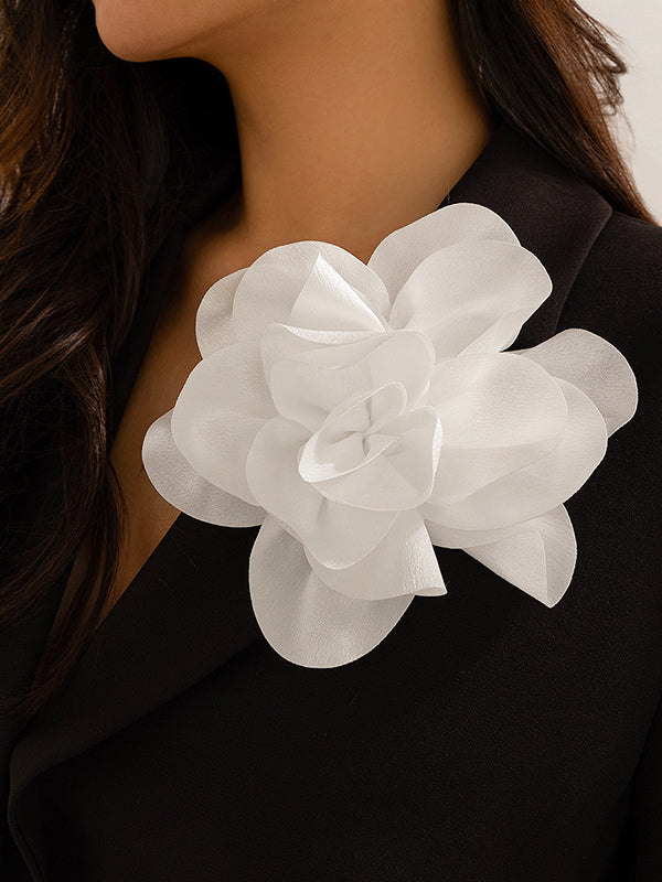 Broche à fleurs en 3D