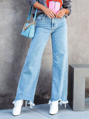 Jean taille haute, à jambes droites, à franges, à empiècements
