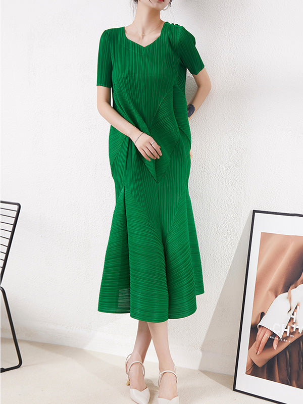 Robe mi-longue décontractée plissée à manches courtes, à col rond, couleur unie
