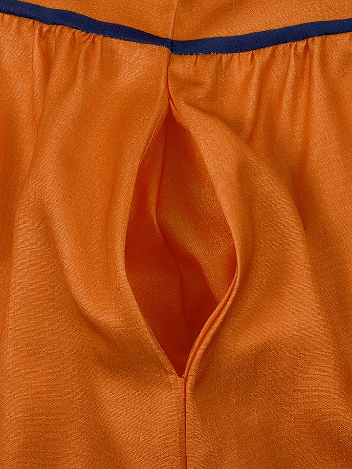 Robe courte sans manches, à poches, à fermeture éclair, à col licou, couleur contrastée