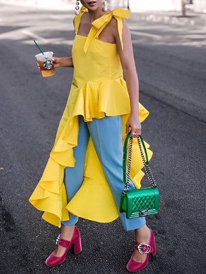 Chemisier noué à ourlet plongeant, à coupe irrégulière, bustier