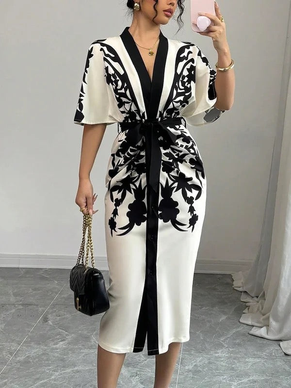 Robe mi-longue imprimée à manches mi-longues, à imprimé floral, à taille nouée, à col en V