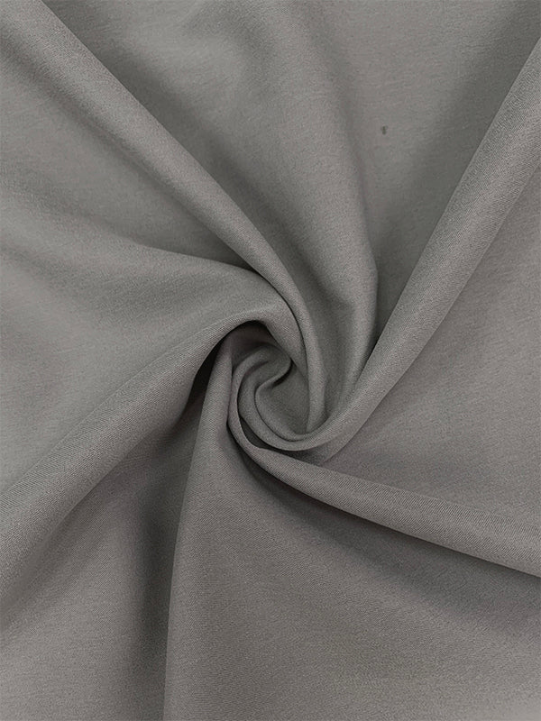 Robe chemise ample fendue sur le côté à manches longues, à empiècements, à col revers, couleur unie