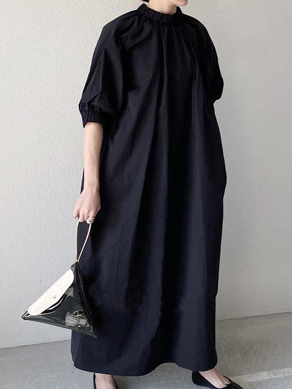 Robe chemise ample plissée à manches bouffantes, à empiècements, à fermeture éclair, à col montant