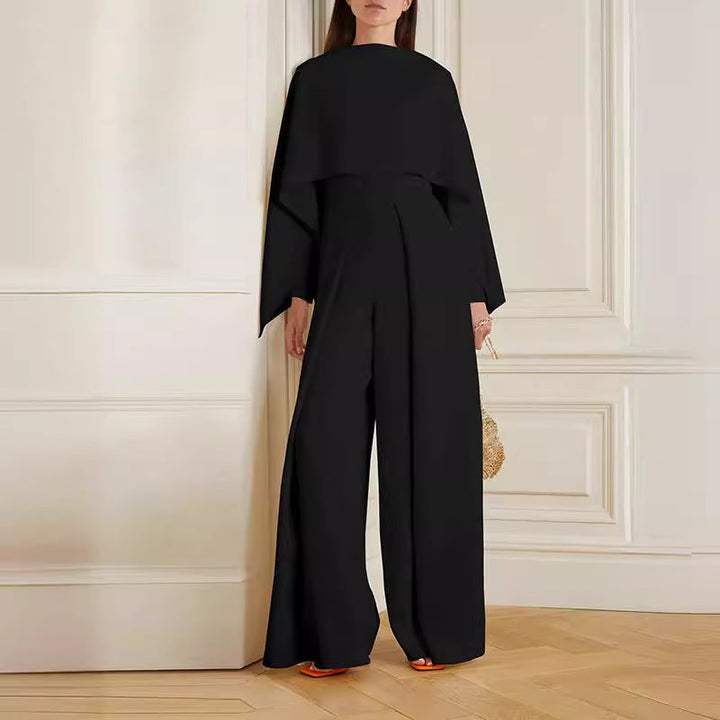 Natalia - Combinaison élégante avec cape