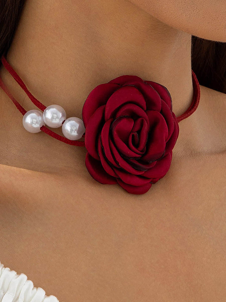 Collier à fleurs en 3D