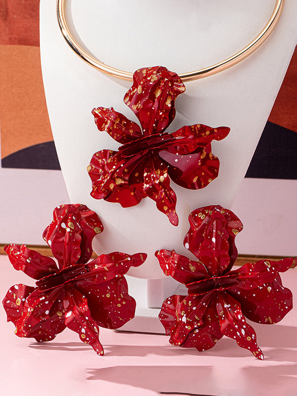 Parure boucles d'oreilles pendantes et collier en forme de fleur