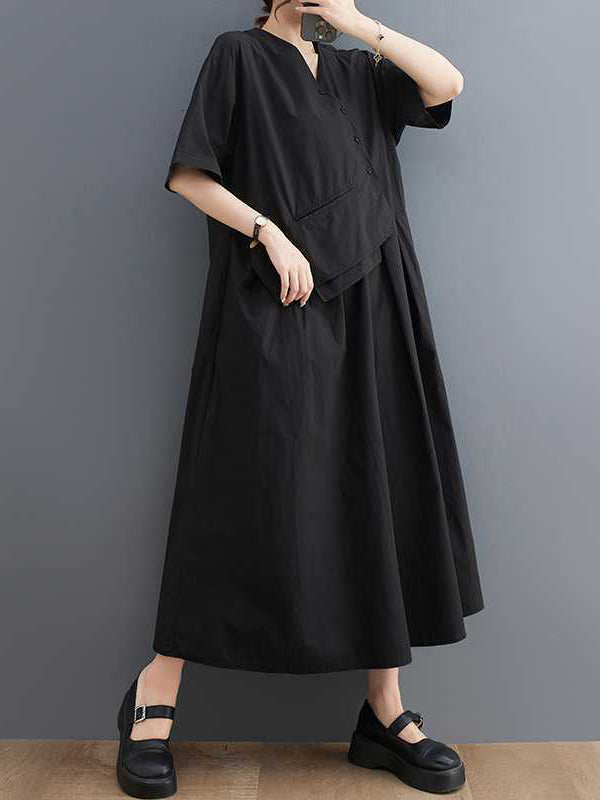 Robe mi-longue ample plissée à manches courtes, à empiècements, à col en V, couleur unie