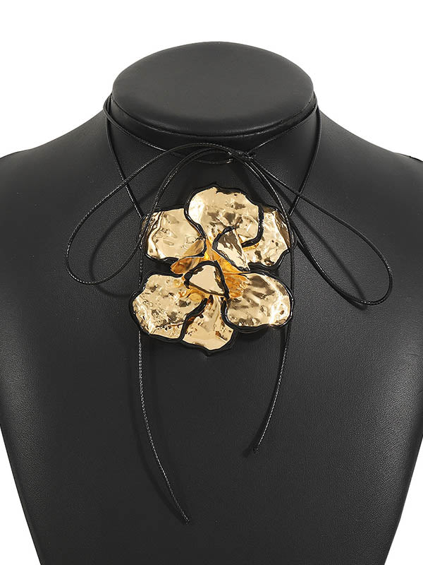 Collier noué en forme de fleur