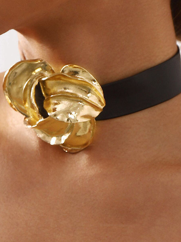 Collier en forme de fleur