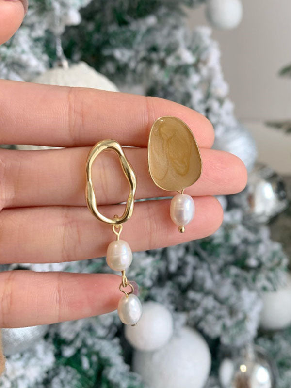 Boucles d'oreilles asymétriques simples à géométrie de perles