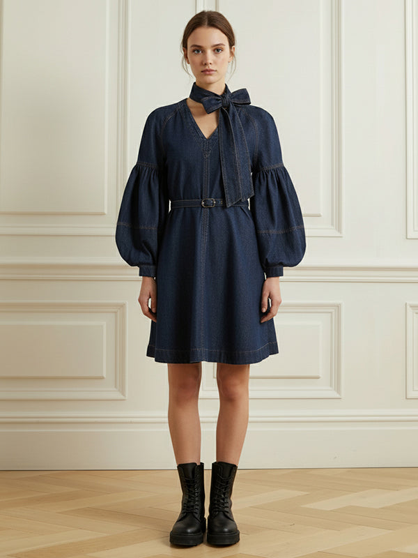 Robe courte à manches longues, à manches bouffantes, avec ceinture, à nœud, à col en V, couleur unie