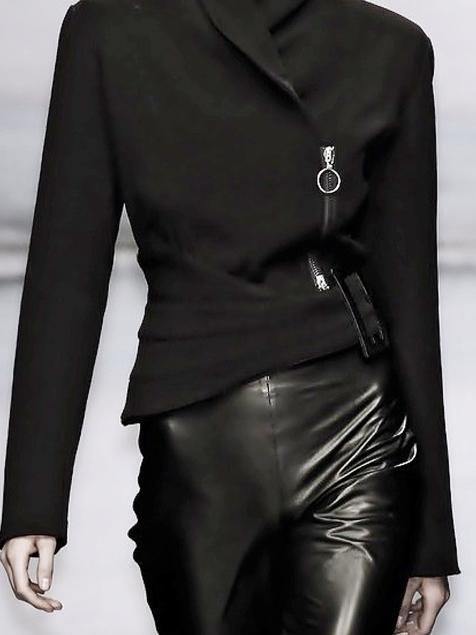 Veste asymétrique à manches longues, à fermeture éclair, à col montant, couleur unie