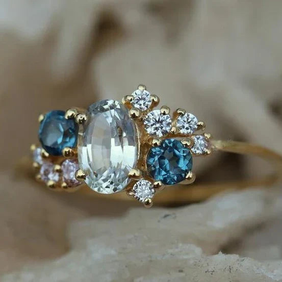 Bague en Or avec Zirconia Bleu Vintage Exquise