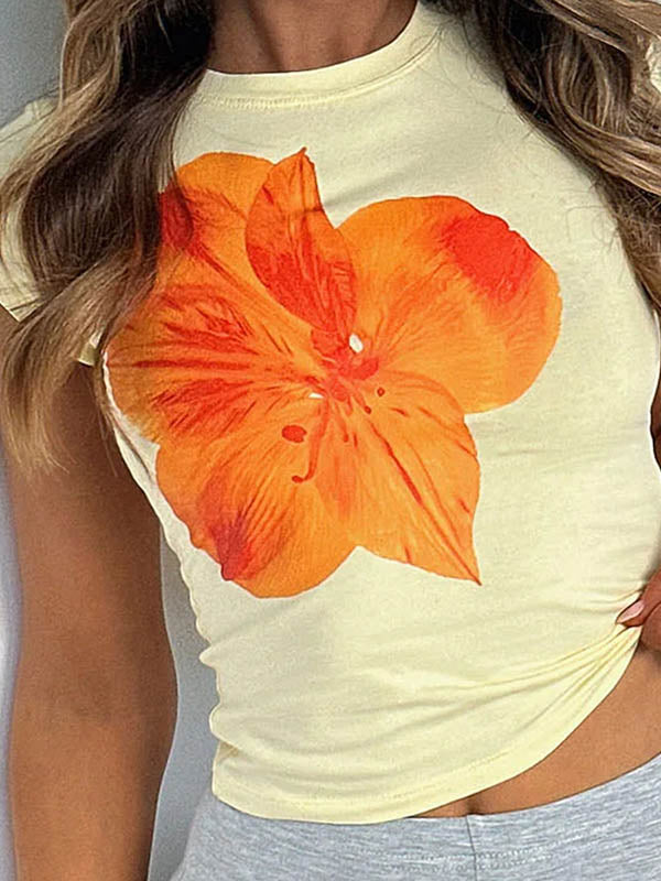 T-shirt à manches courtes, coupe près du corps, à imprimé floral, à col rond