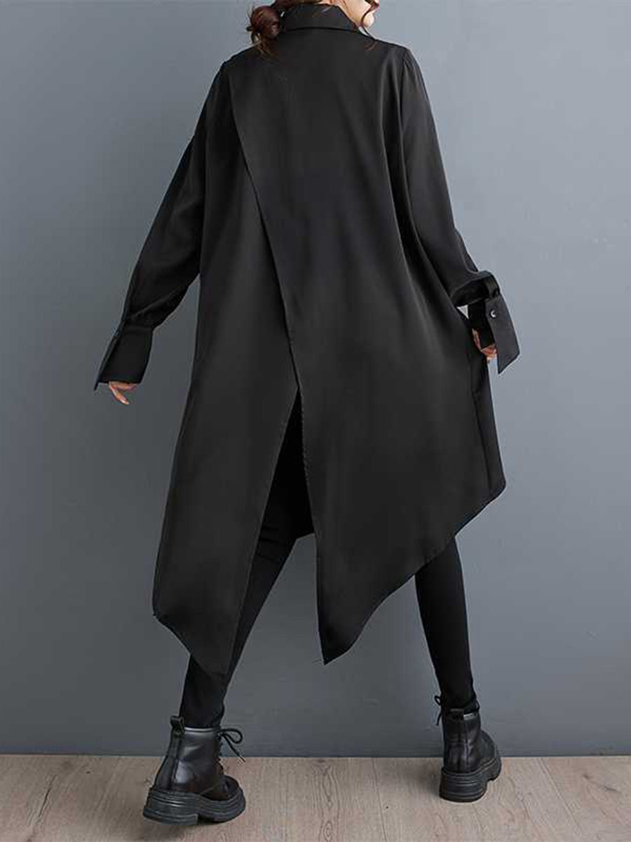 Robe chemise boutonnée à coupe irrégulière, à manches longues, à poches, à empiècements, à col revers, couleur unie