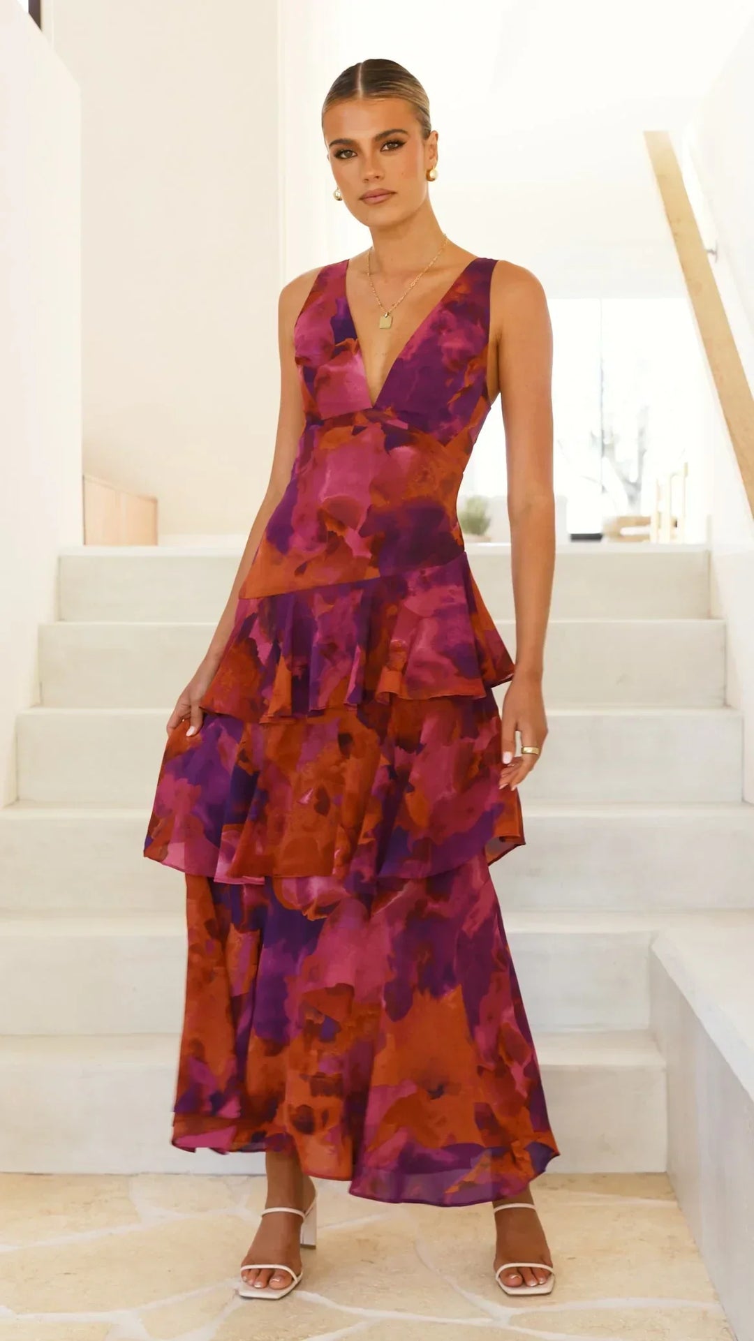 Mylia | Robe maxi avec volants et col noué