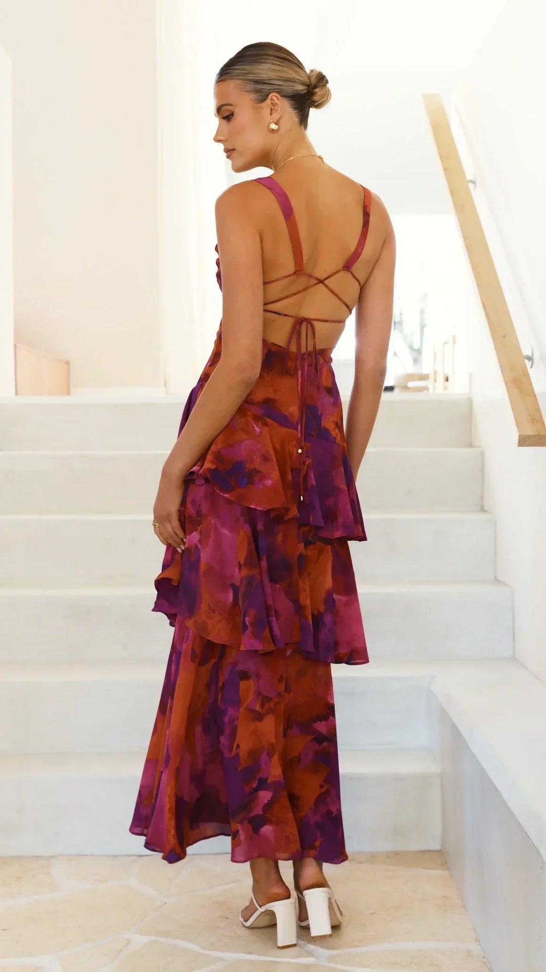 Mylia | Robe maxi avec volants et col noué