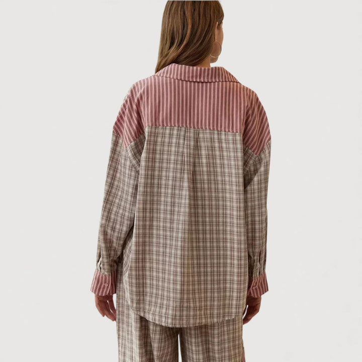 Isabella | Ensemble de Pyjama Décontracté pour Femmes porté avec Style