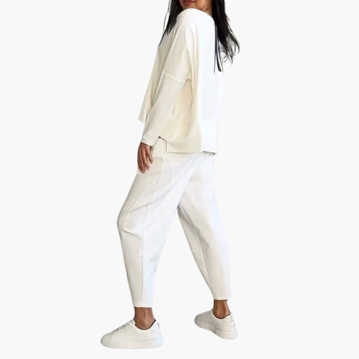 Ensemble deux pièces élégant et confortable pour femmes