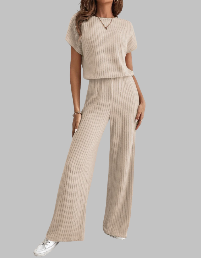 Paula | Ensemble en maille côtelée pour femmes, top à manches courtes et pantalon large décontracté