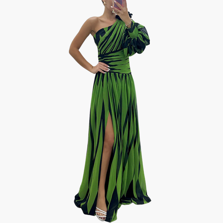 Robe Maxi Rayée à Épaule Dénudée - Élégante pour Femmes avec Fente