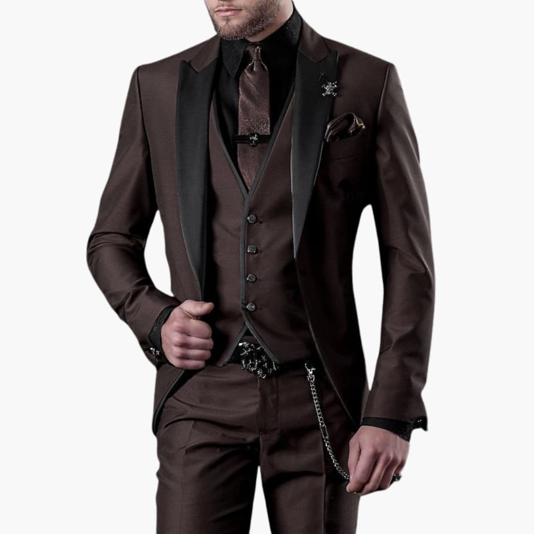 Costume classique pour invité de mariage - pour hommes dans un style luxueux