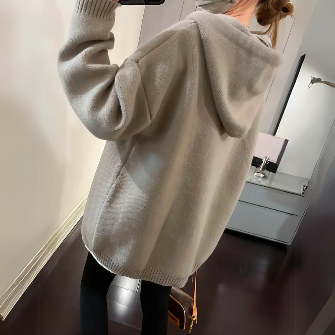 Pull à capuche pour femmes grande taille avec visage souriant | Tricot