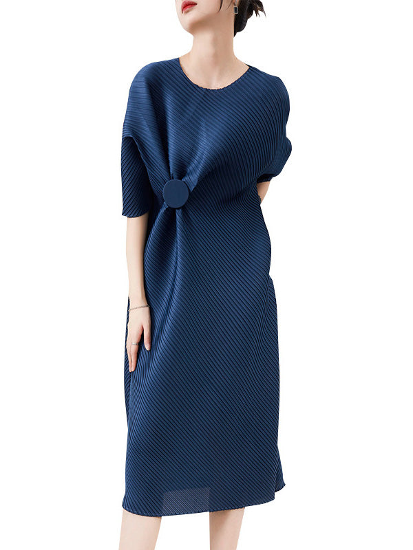 Robe mi-longue élégante ample plissée à coupe irrégulière, à col rond, couleur unie