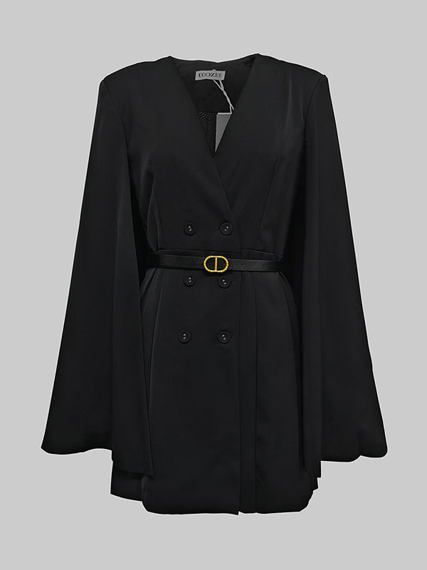 Robe courte style cape, à empiècements, à taille nouée, à col en V