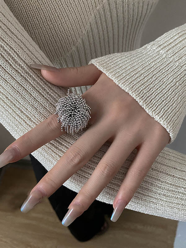 Bague géométrique à pompons