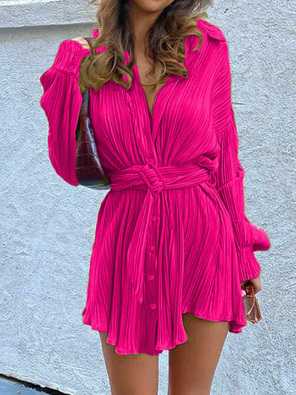 Robe chemise boutonnée plissée à manches longues, à taille nouée, à col revers, couleur unie