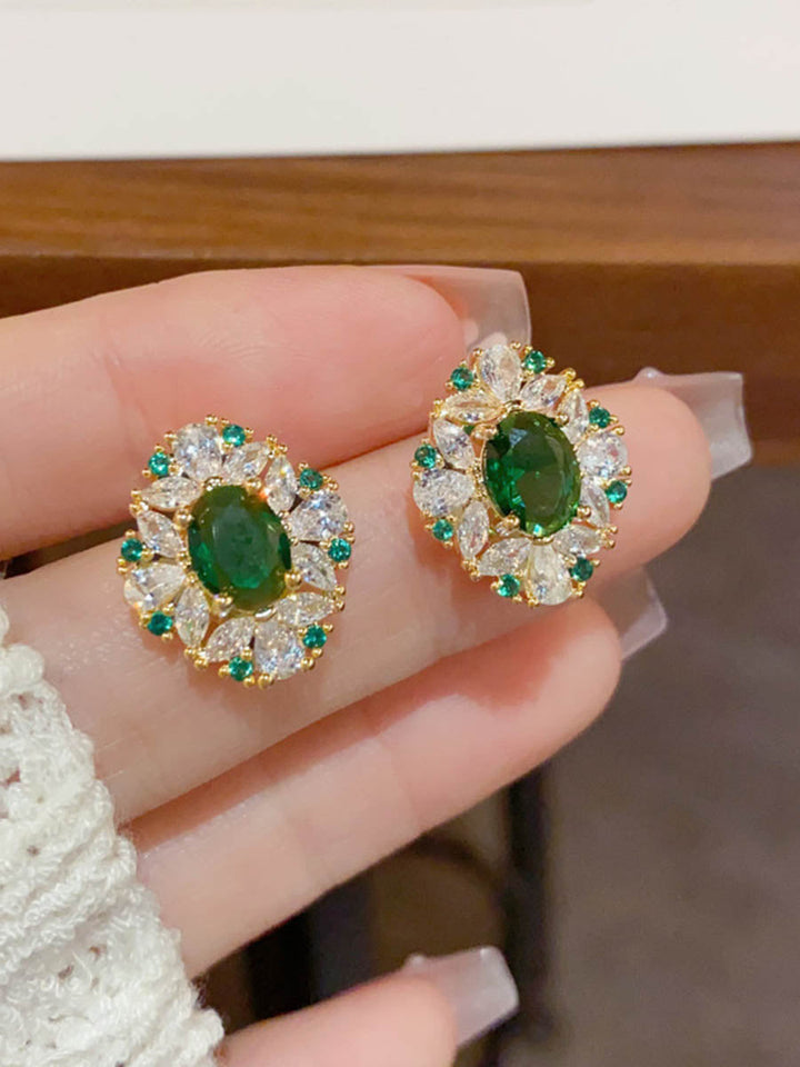 Boucles d'oreilles géométriques à strass