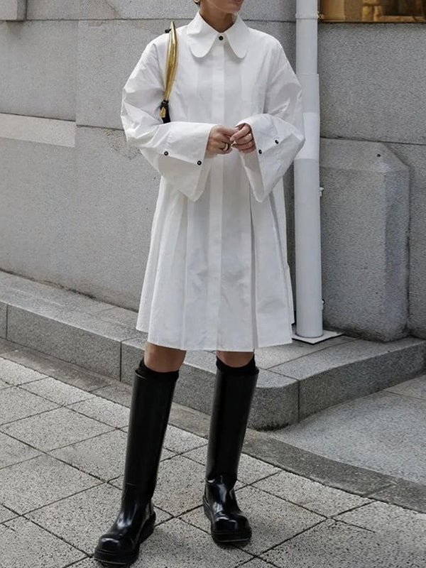 Robe chemise boutonnée plissée à manches longues, à col revers, couleur unie