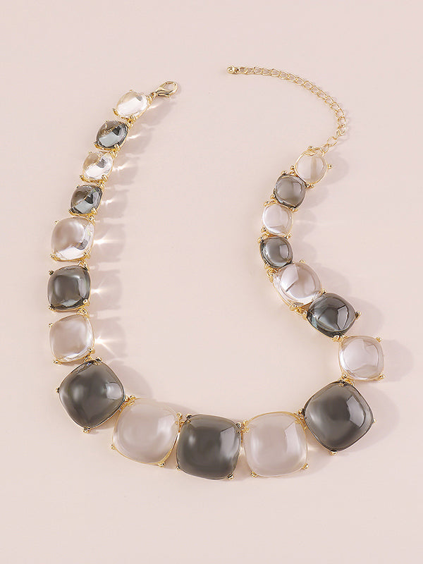 Collier géométrique délicat