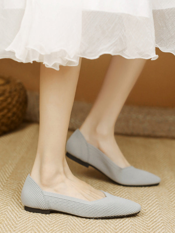 Chaussures à bout carré, couleur unie