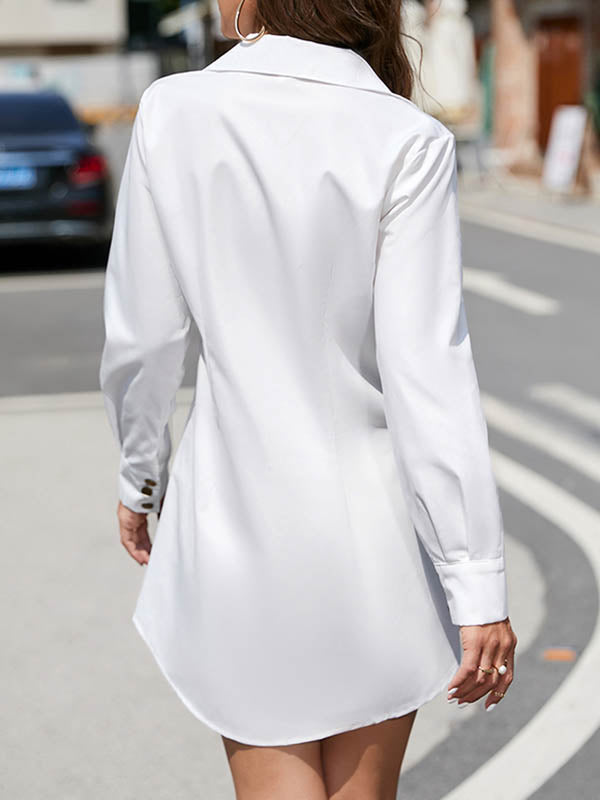 Robe chemise ample boutonnée plissée à manches longues, à col revers, couleur unie