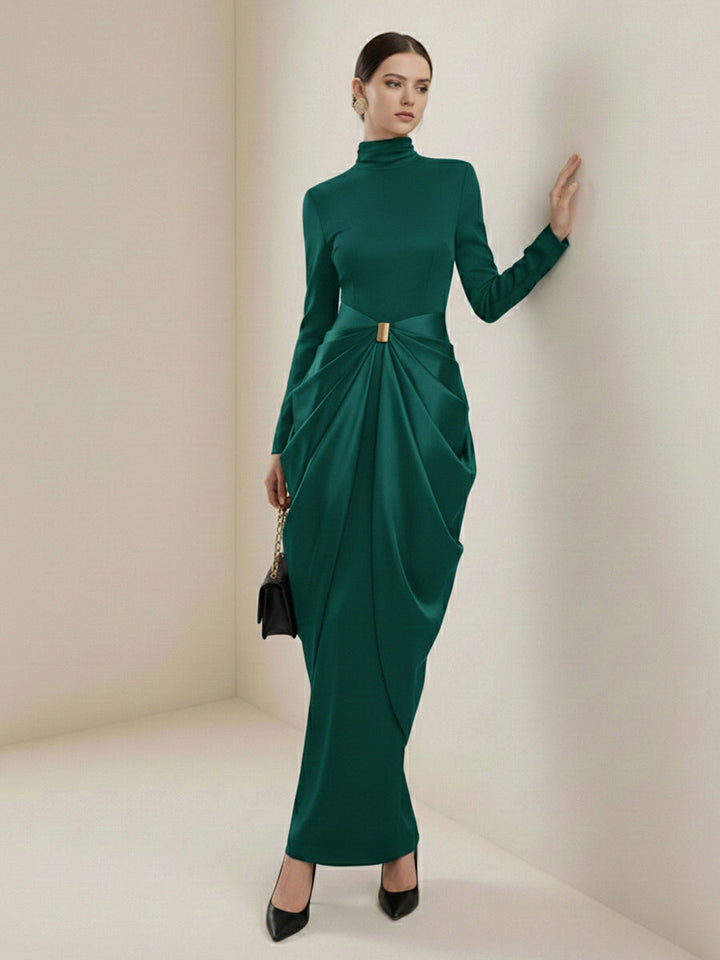 Robe de soirée longue drapée à manches longues, à boucle, à col haut