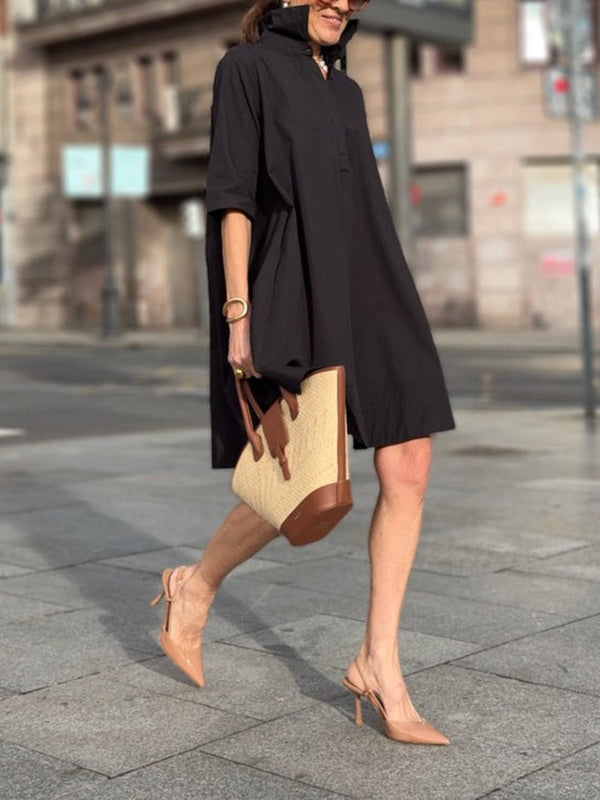 Robe chemise coupe trapèze, à manches courtes, à empiècements, à col revers, couleur unie