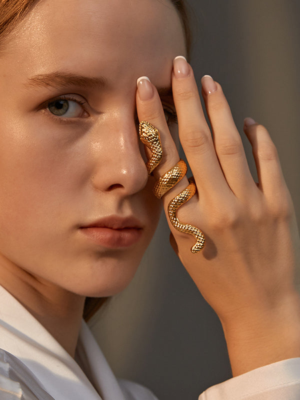 Bague en forme de serpent, couleur unie