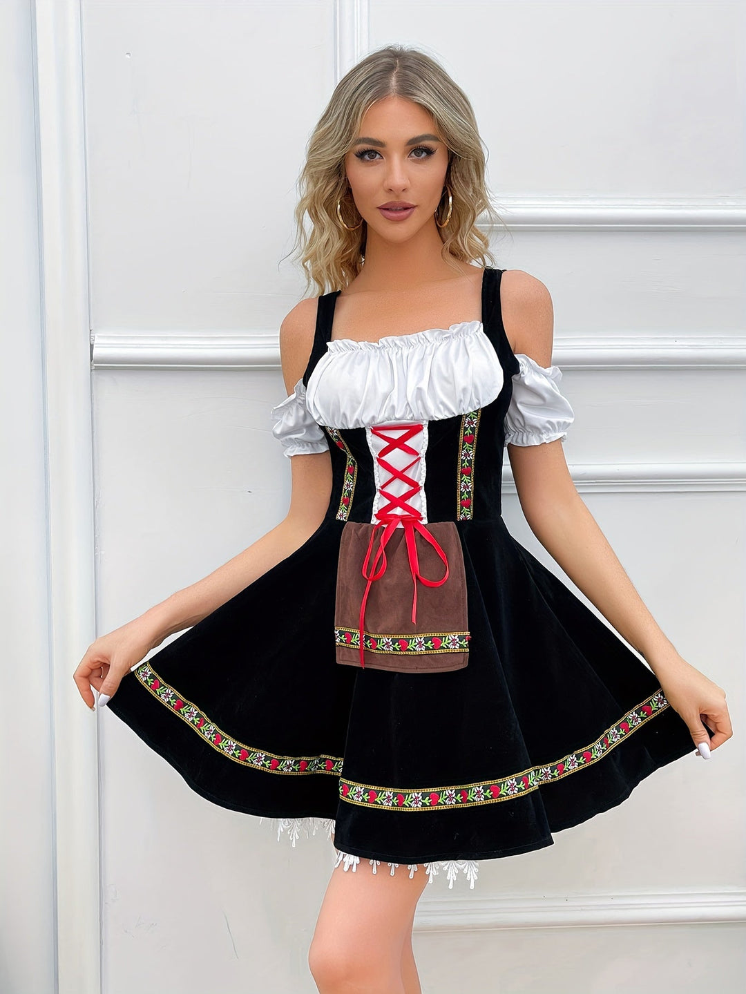 Robe Dirndl sans Épaules Noire pour Femmes Oktoberfest